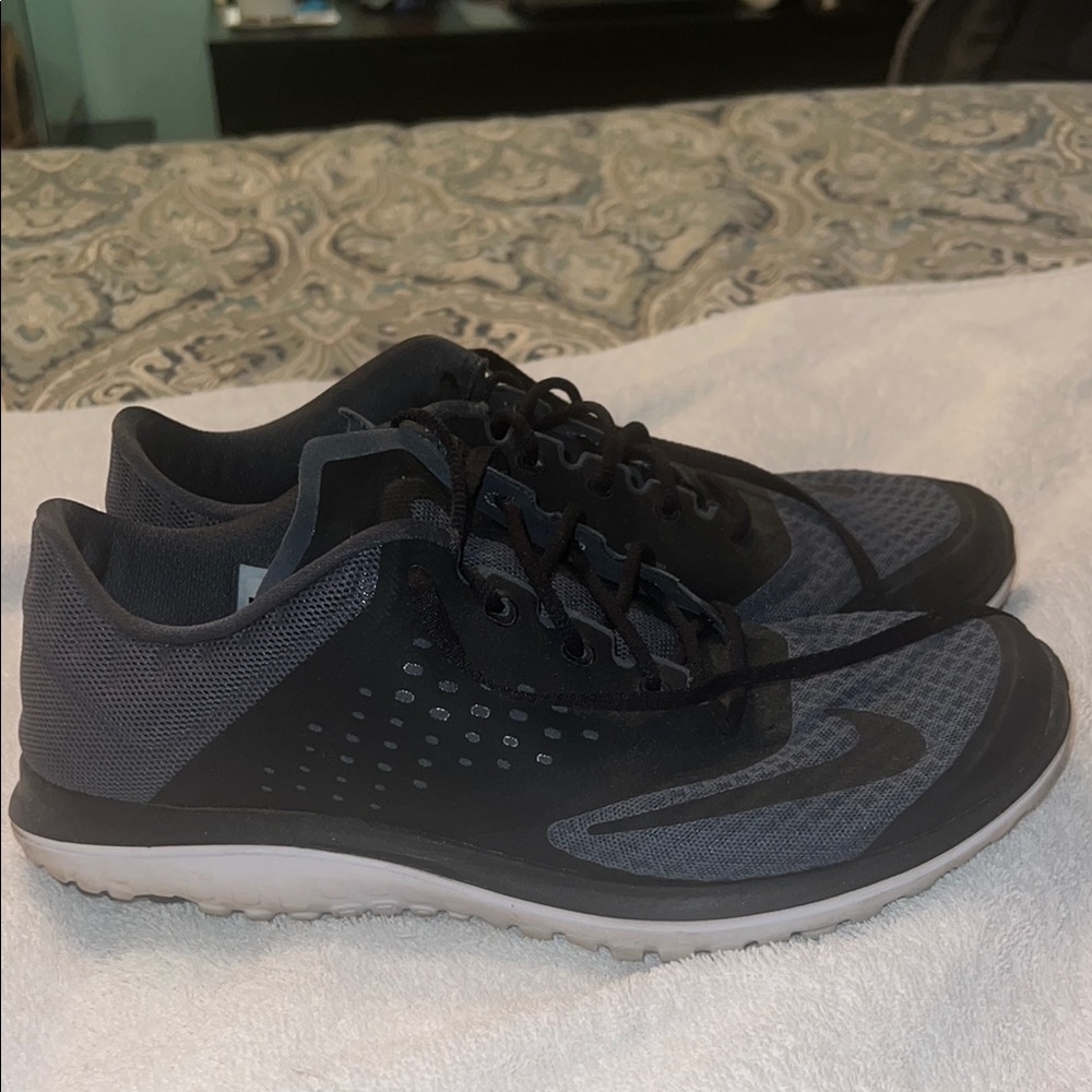 Nike Black and Gray Athletic Shoes with Breathable Mesh